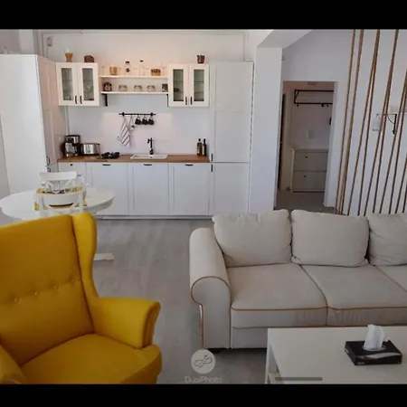 Coco Butique Luxury Apartament-mamaia Nord 公寓 那沃达利
